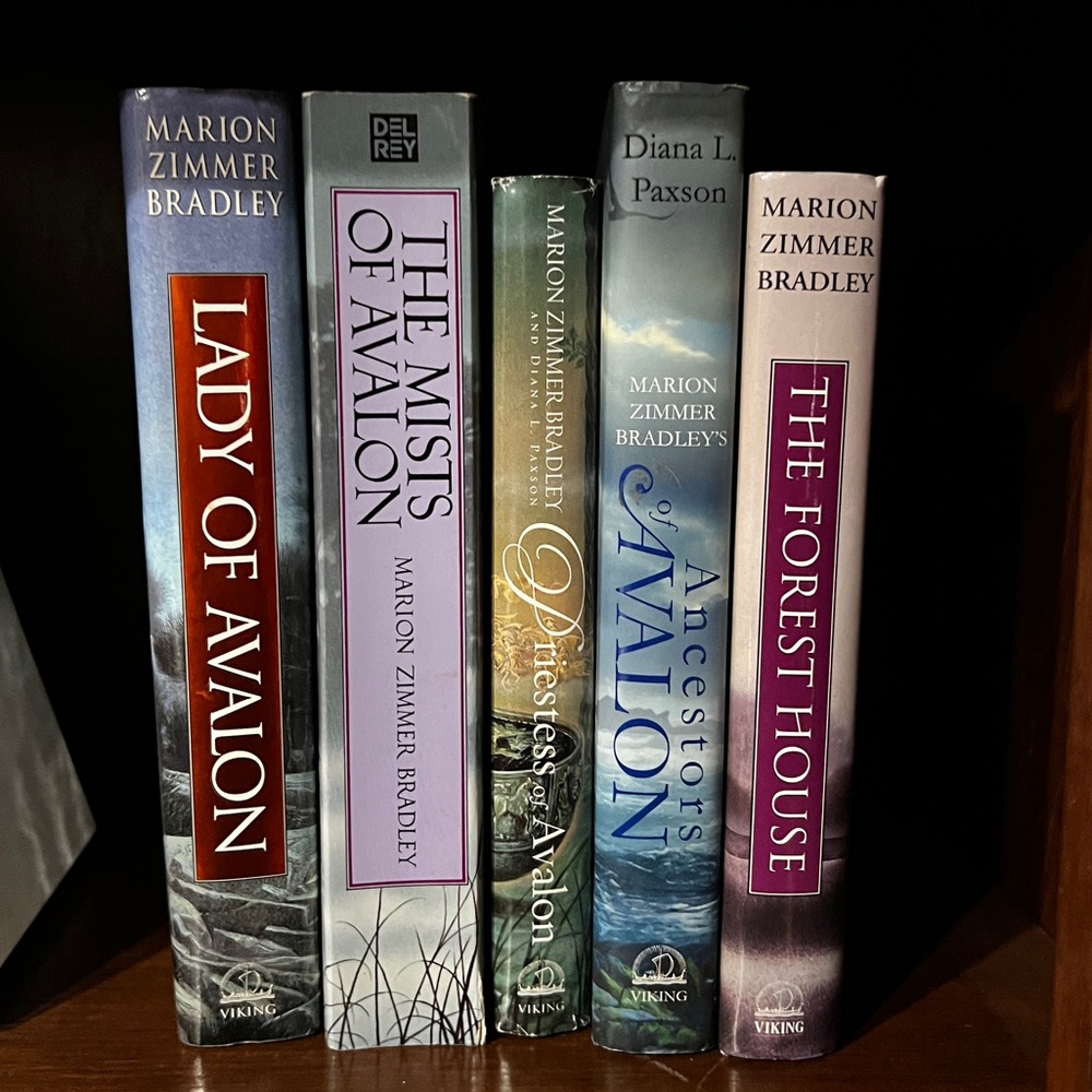 Mists of Avalon 5 book lot